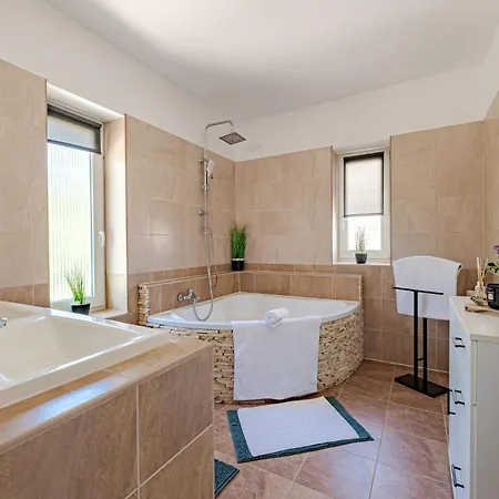 Vizirozsa Premium Villa